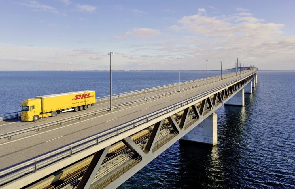 DHL